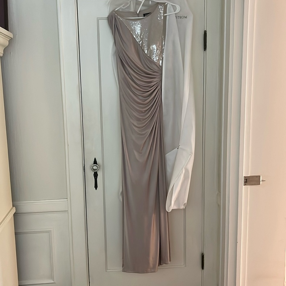 Adrianna Papell gown